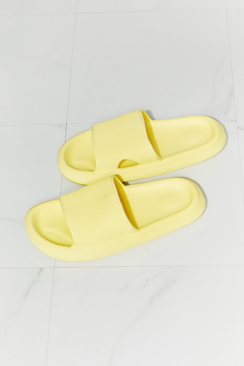 Arla Open Toe Slide in Yellow